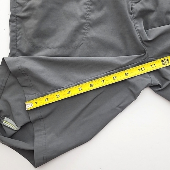 Cloudveil Men's Grey Stone Shorts Roll  Up Hem Hiking Travel Lightweight Size XL - Picture 14 of 15